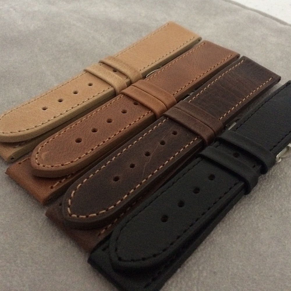 LAVVU Černý prošitý řemínek SPORT z luxusní kůže Top Grain - 22 LSAUB22