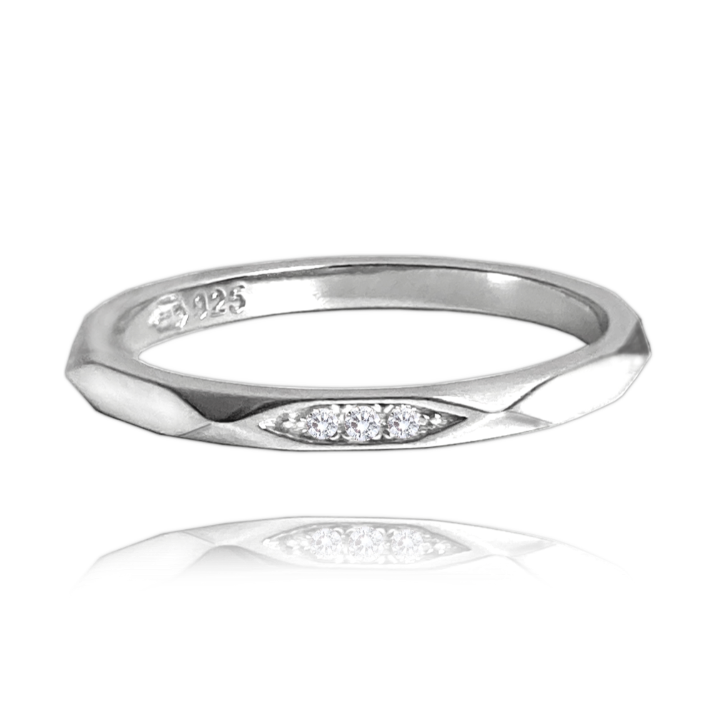 MINET Minimalistický snubní stříbrný prsten se zirkony vel. 50 JMAN0329SR50