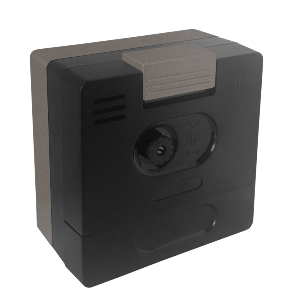 LAVVU Budík SWEEP s plynulým chodem v mosazné barvě - 3 ROKY ZÁRUKA! LAS3045