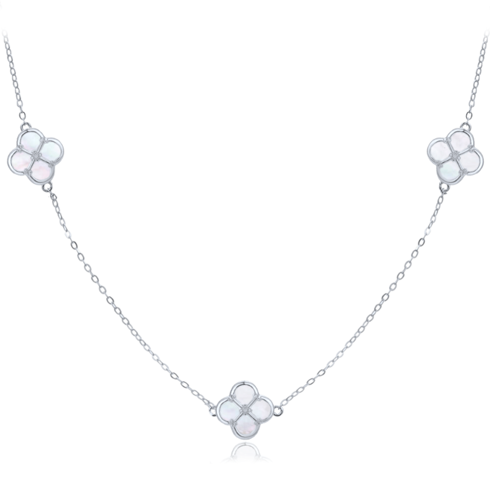 MINET Stříbrný náhrdelník čtyřlístky s bílou perletí JMAS7058WN50