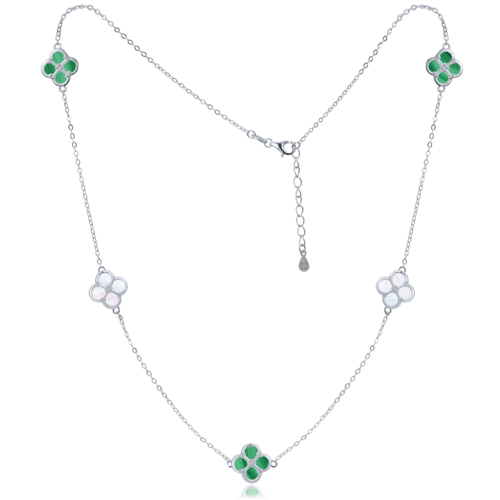 MINET Stříbrný náhrdelník čtyřlístky s bílou perletí a malachitem JMAS7058ZN50