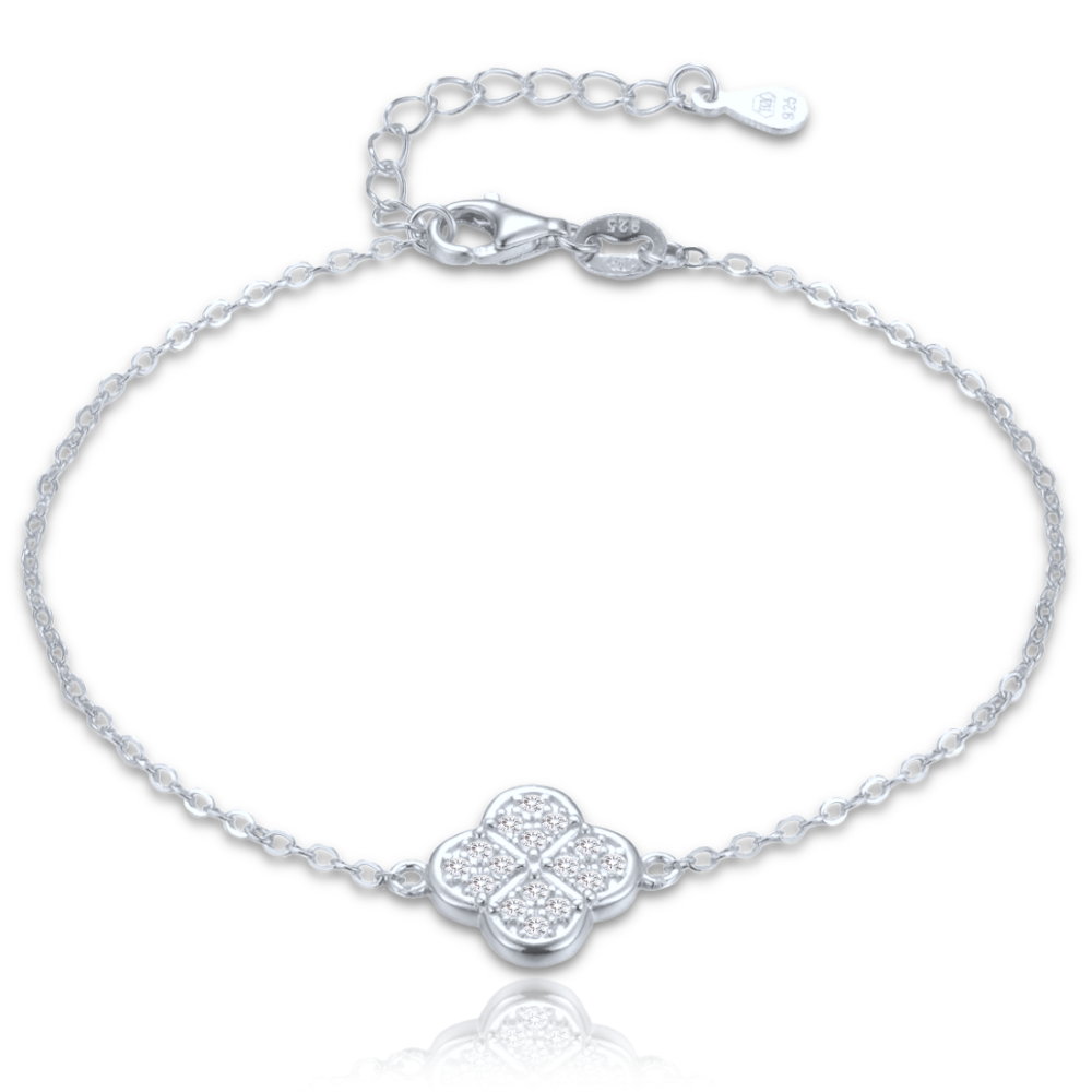 MINET Stříbrný náramek čtyřlístek s bílými zirkony JMAS7058SB19
