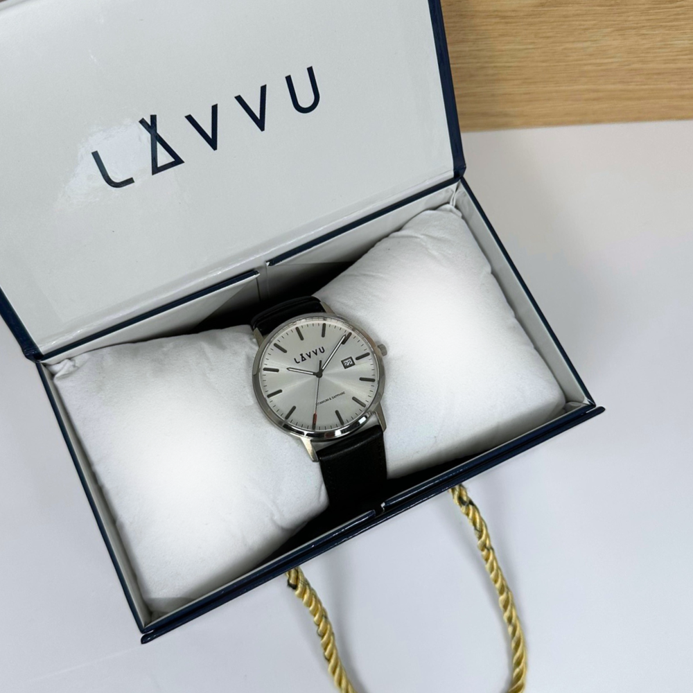 LAVVU Stříbrné pánské hodinky se safírovým sklem Copenhagen Titanium Silver