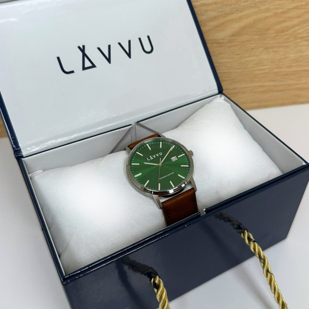 LAVVU Zelené pánské hodinky se safírovým sklem Copenhagen Titanium Green